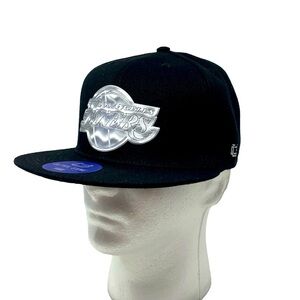 Ultra Game Los Angeles Lakers Black & Silver SnapBack Hat Cap #VGMI189F‎ NEW